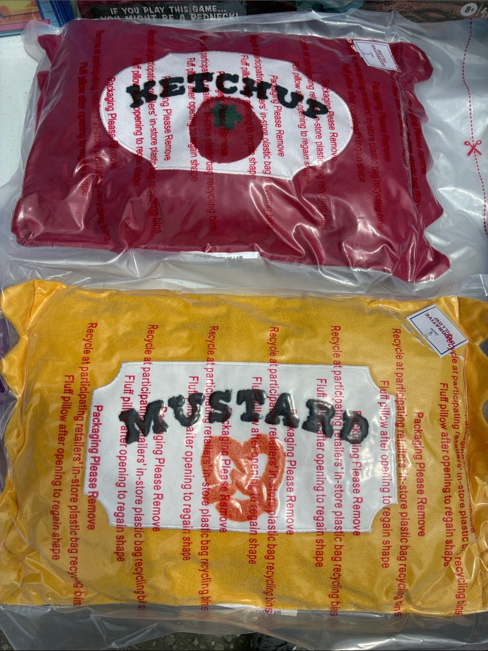 New Ketchup & Mustard Pillows from Target Accent Home Decor 14x10x2 NWT SEALED